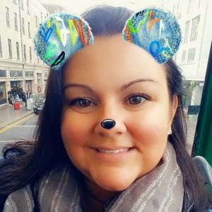 Meet your Posher, Stephanie